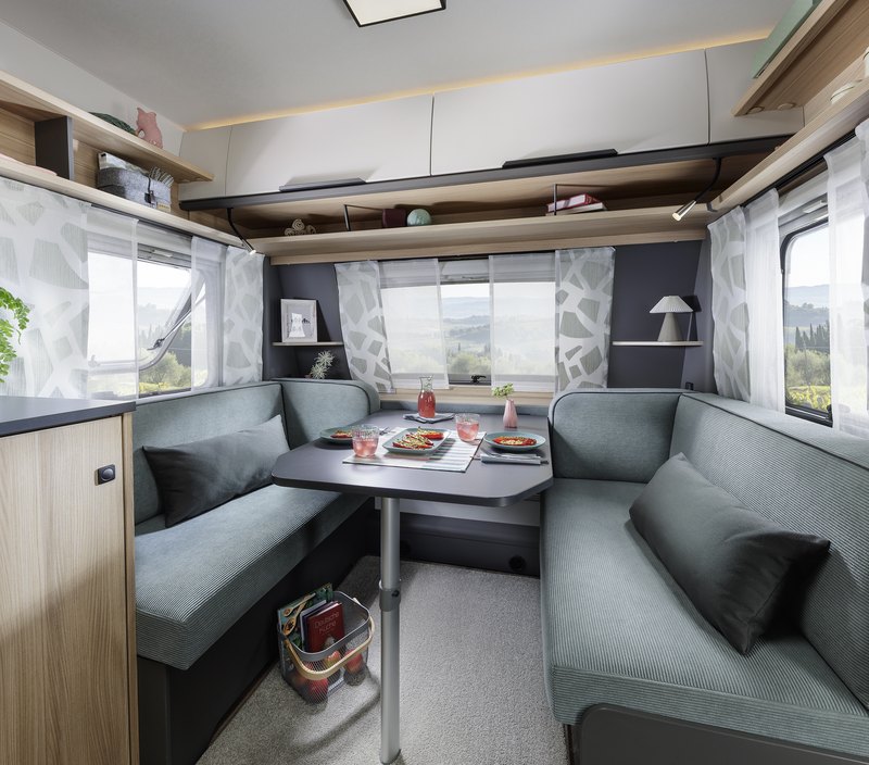 Fendt-Caravan APERO Activ 465 GE Rundsitzgruppe